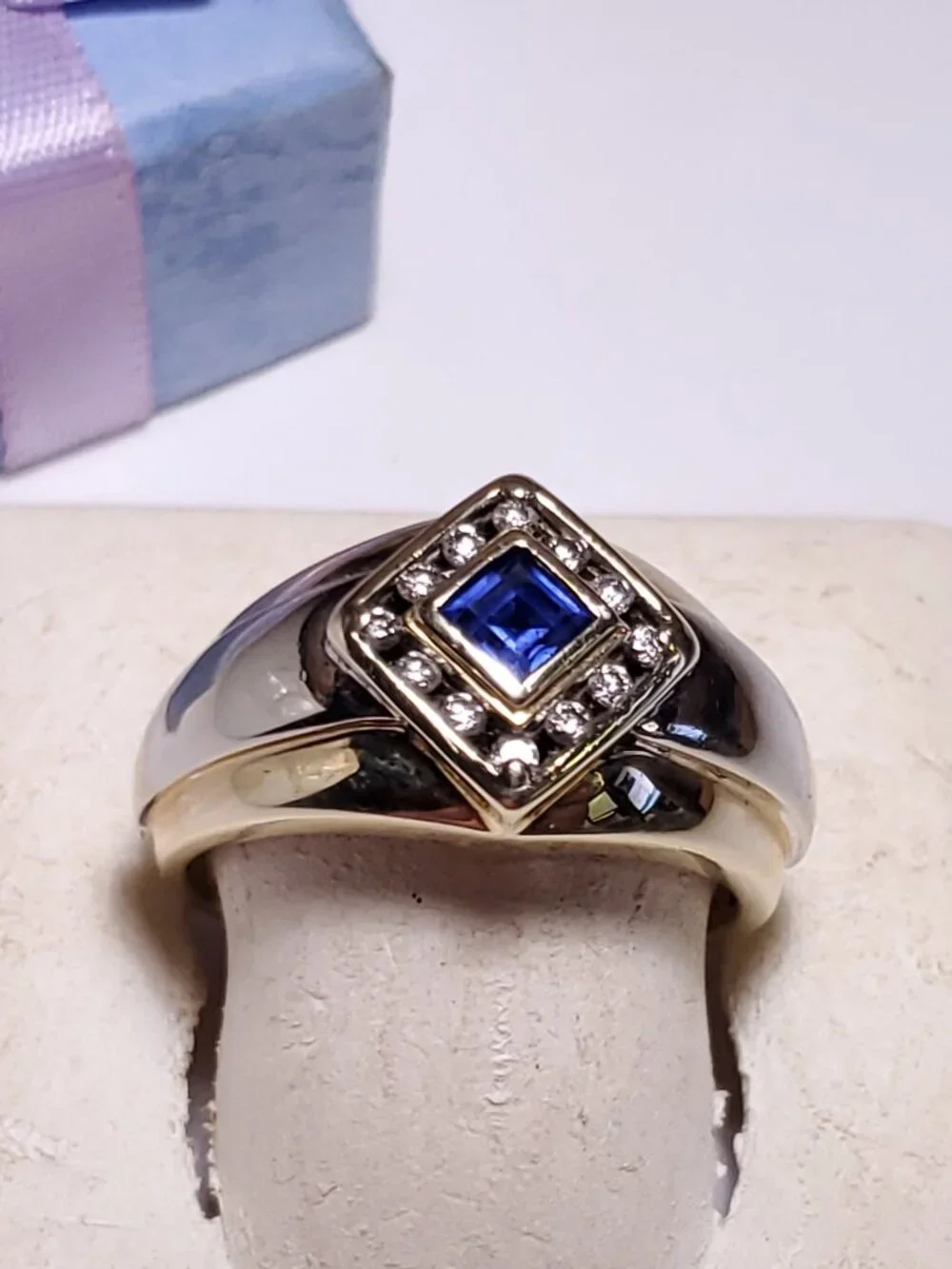 Estate .82ctw Natural Princess Sapphire & Diamond 10Kt YG S-10 Gents Ring #24753